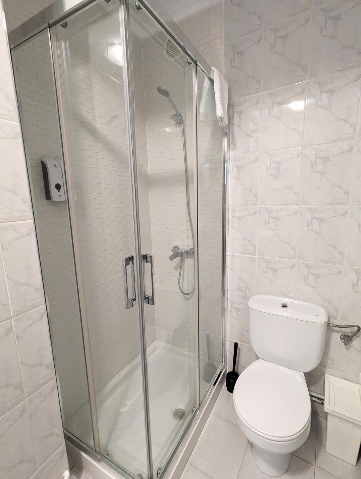 פאלאס דה ריי Apartamentos Turisticos Guillermo מראה חיצוני תמונה