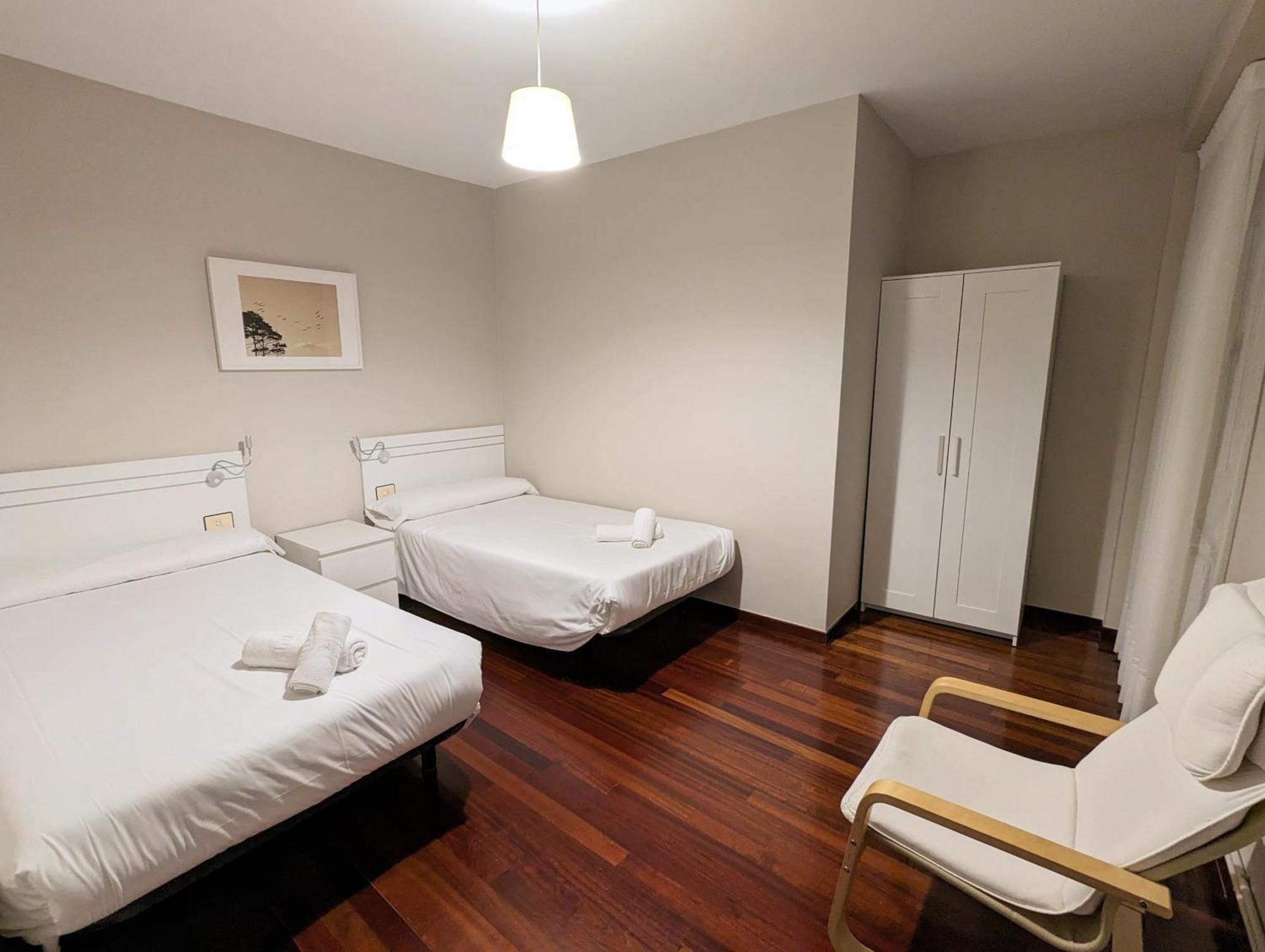 פאלאס דה ריי Apartamentos Turisticos Guillermo מראה חיצוני תמונה