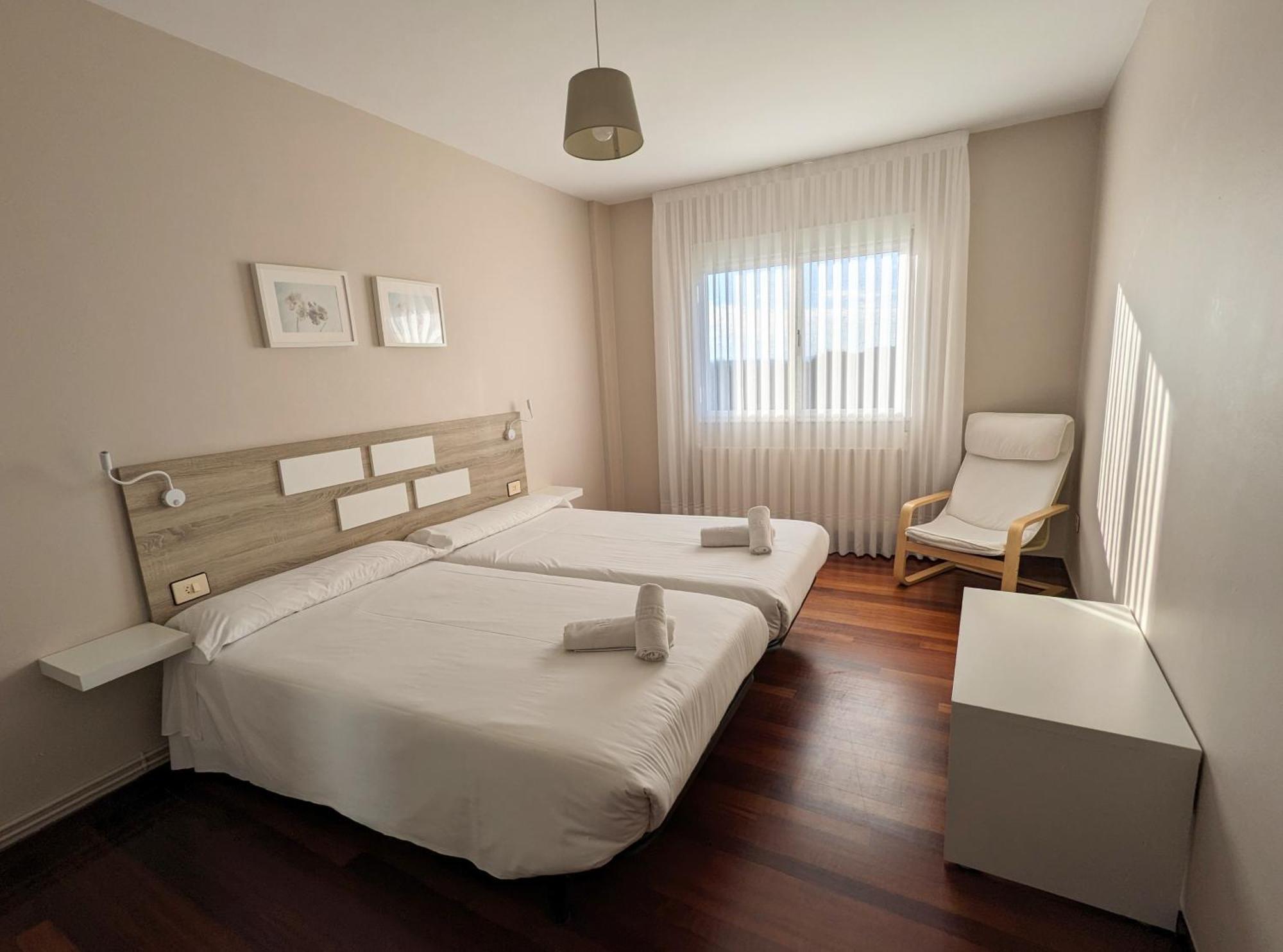 פאלאס דה ריי Apartamentos Turisticos Guillermo מראה חיצוני תמונה