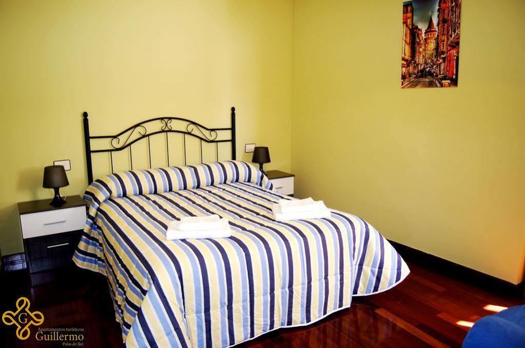 פאלאס דה ריי Apartamentos Turisticos Guillermo מראה חיצוני תמונה